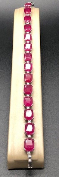 Pulsera rubí plata