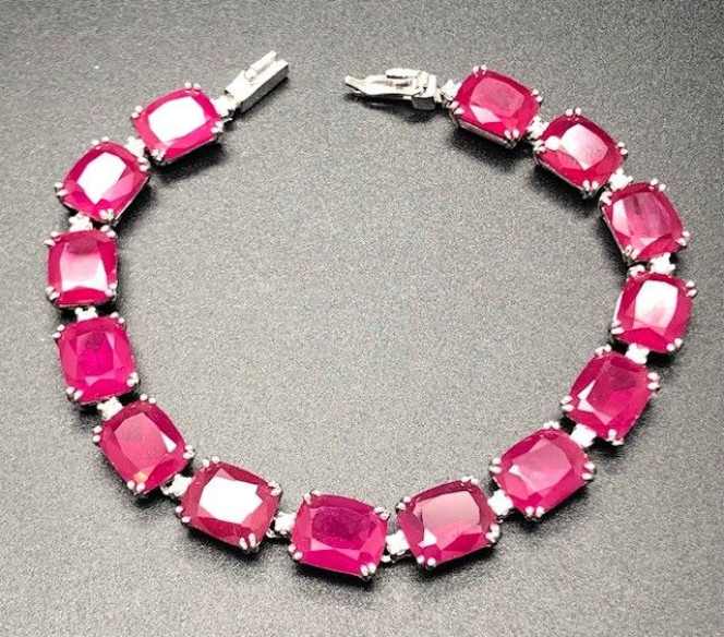 Pulsera rubí plata