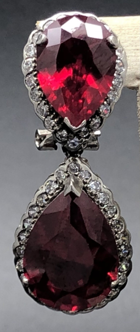 Pendiente rubí plata