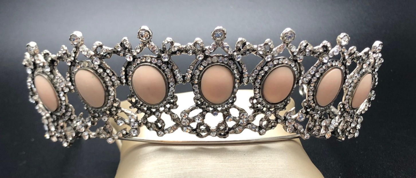 Tiara plata 7 óvalos rosa