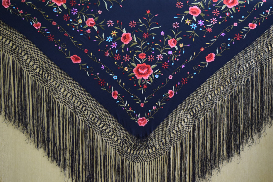 Mantones de Seda Bordados a Mano | 140cm | Juan Foronda