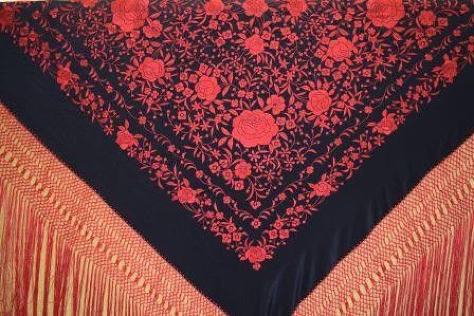 Mantón Bordado a Mano 140cm | Calidad Superior | Juan Foronda