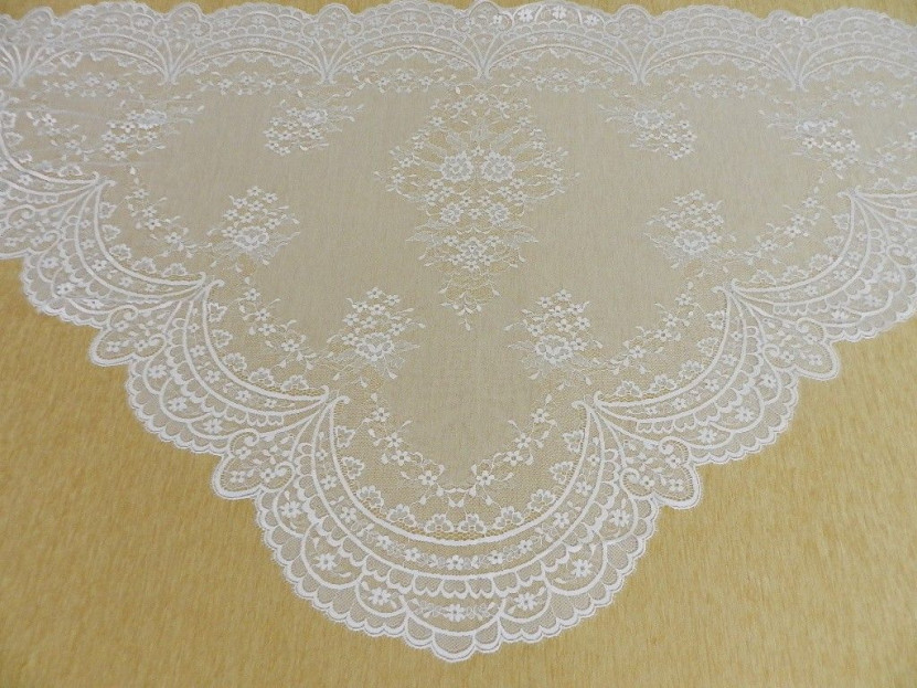 Mantilla triangular 2*1