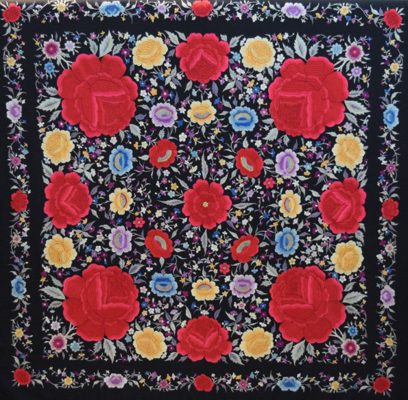 Mantón antiguo mano seda 150cm