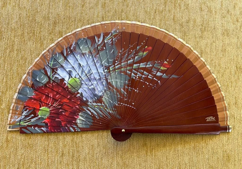 Abanico de Madera de Sapelly Pintado a Mano | Artesanía Única | Juan Foronda