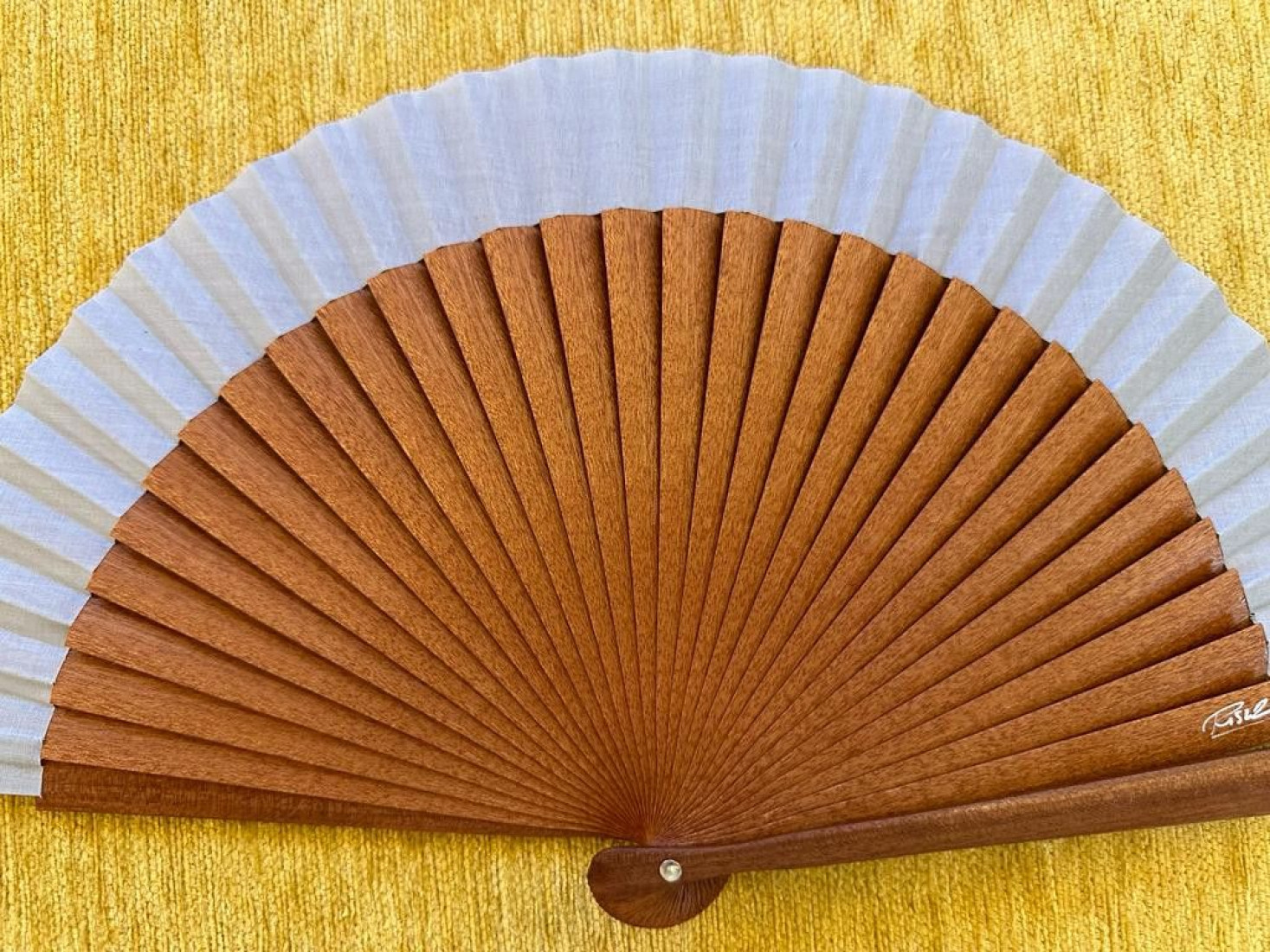 Abanico bolso liso pulido