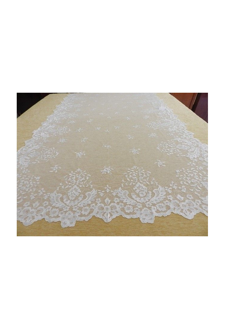 Mantilla bordada a mano en seda 120*240