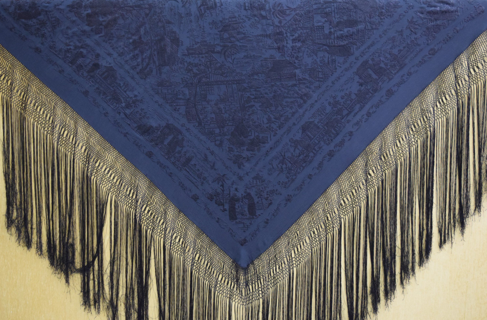 Mantón mano seda 130cm