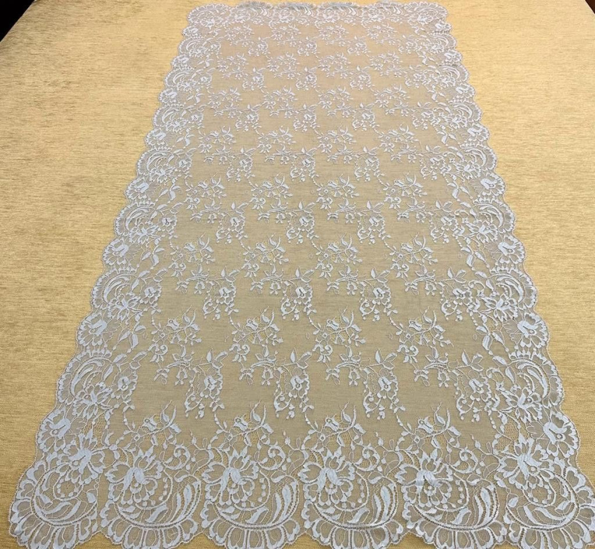 Mantilla echarpe máquina 60*170