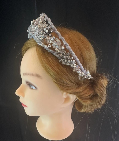 Tiara plata cristal y nacar