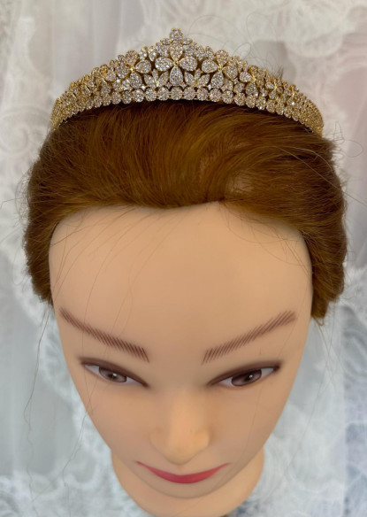 Tiara dorada