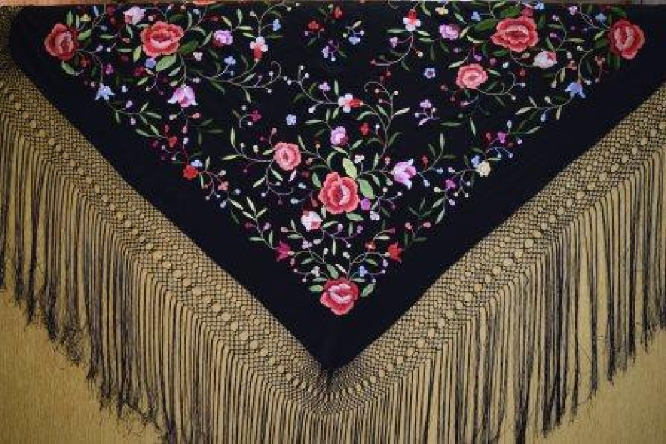 Mantón mano seda 115cm