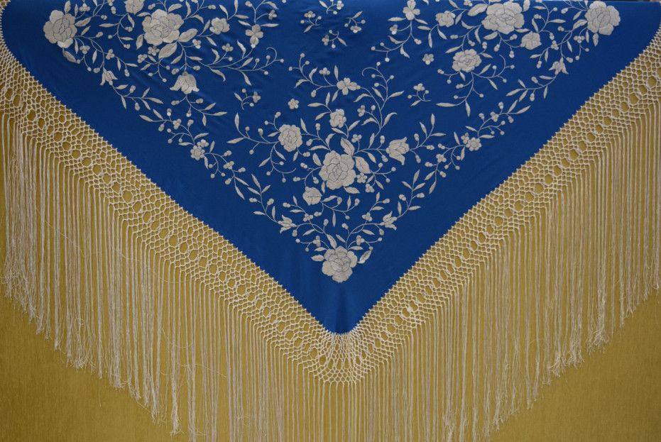 Mantón mano seda 115cm