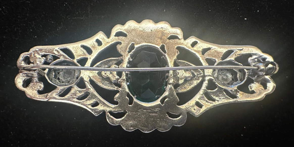 Broche plata marcasitas esmeralda