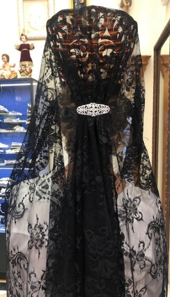 Oferta mantilla + peina