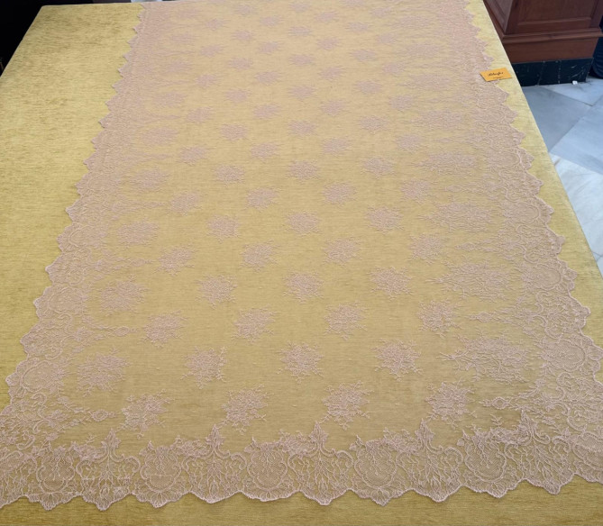 Mantilla máquina 100*220 empolvada