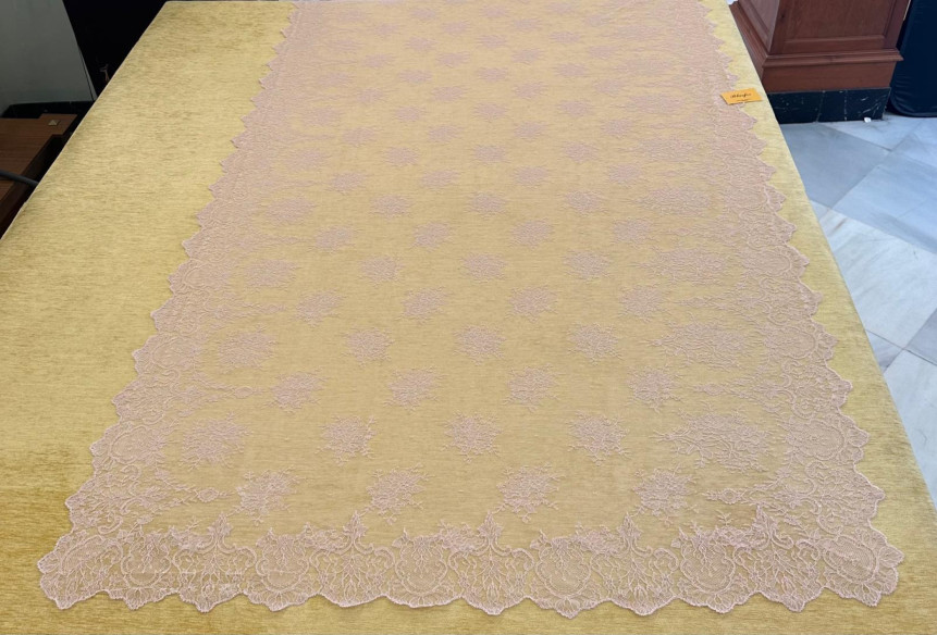 Mantilla máquina 100*220 empolvada