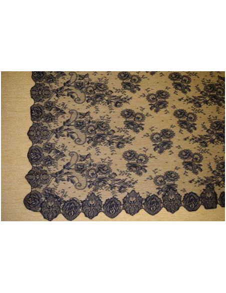 Mantilla chantilly máquina 100*220