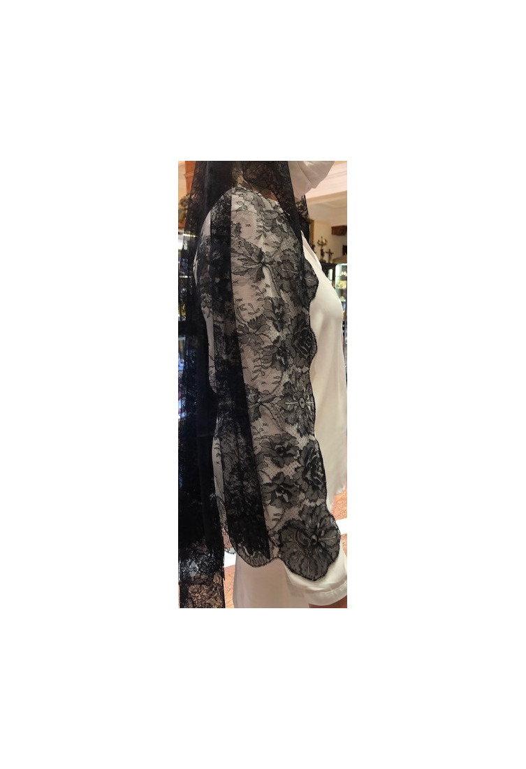 Mantilla chantilly máquina 100*220