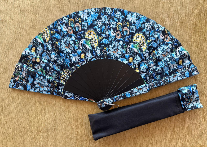 Abanico batik seda