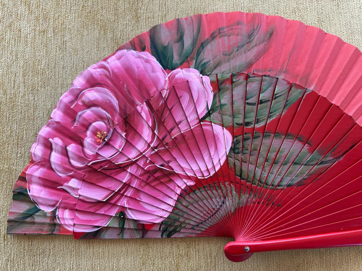 Abanico rosa grande