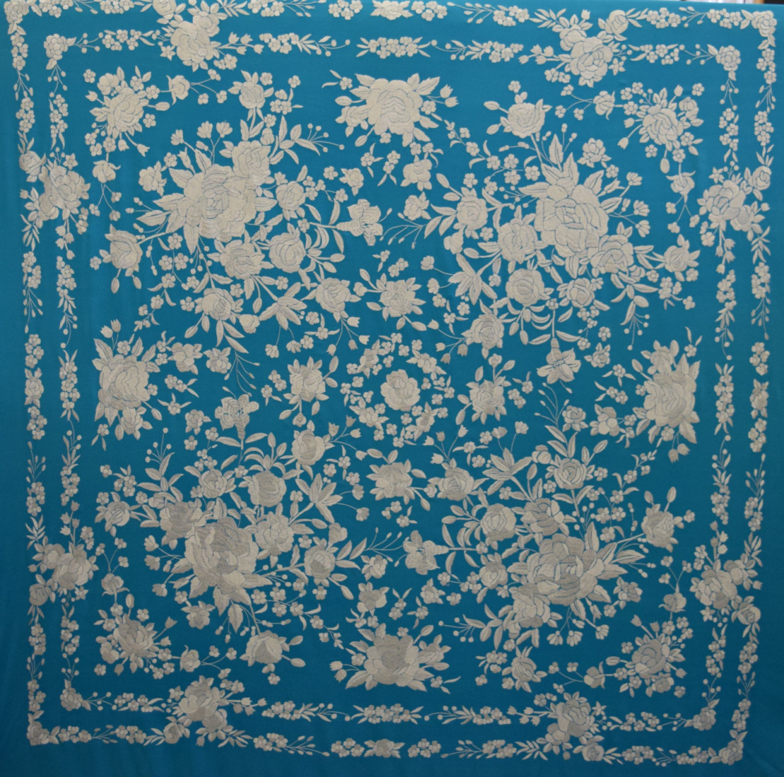 Mantón mano seda 140cm
