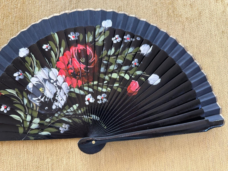 Abanico bolso rosas