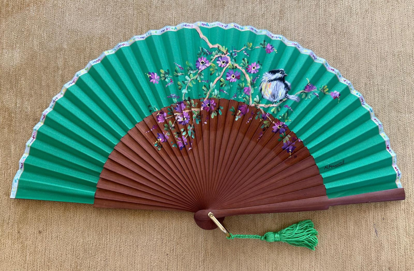 Abanico pájaro y flores