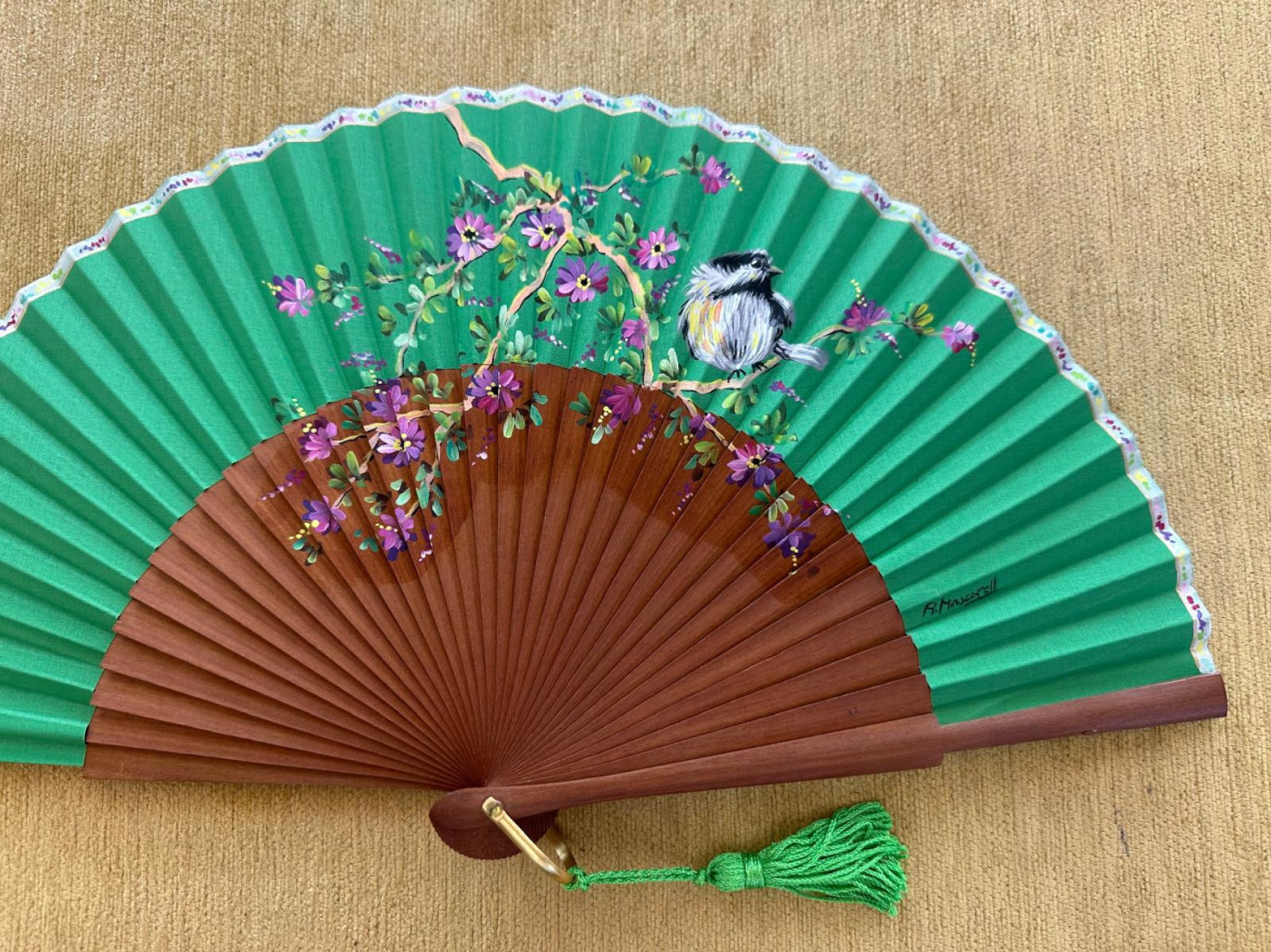 Abanico pájaro y flores