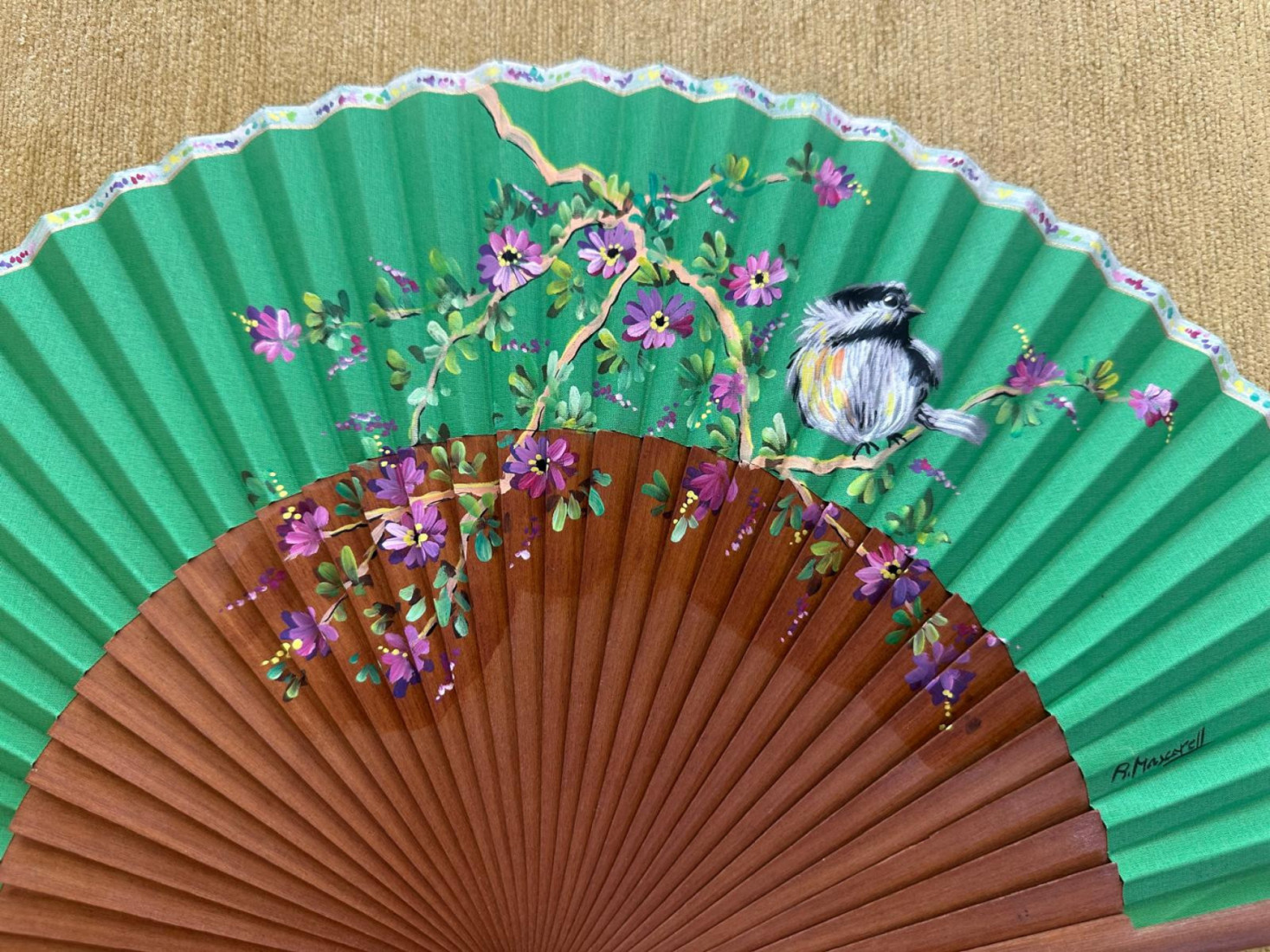 Abanico pájaro y flores