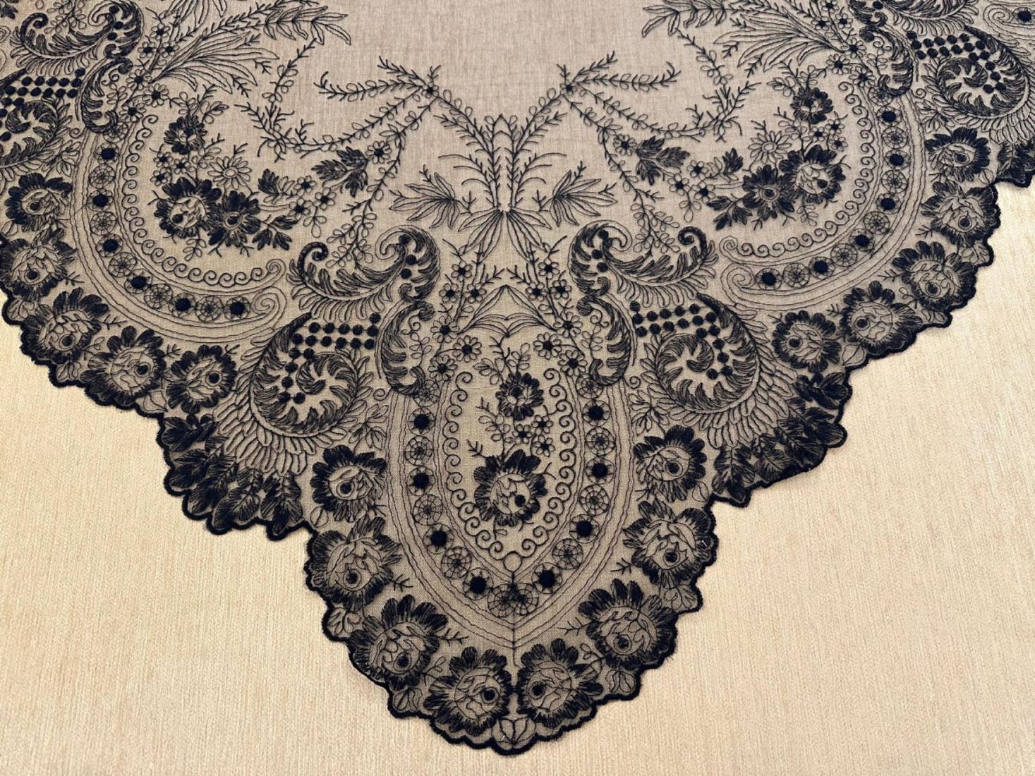 Mantilla máquina infanta 130*280