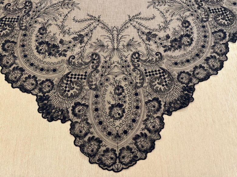 Mantilla máquina infanta 130*280
