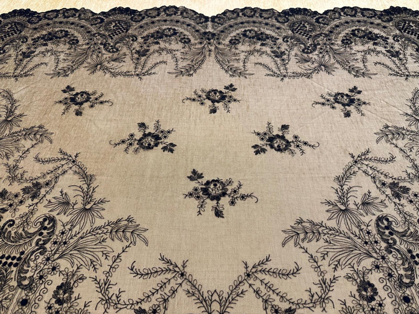 Mantilla máquina infanta 130*280