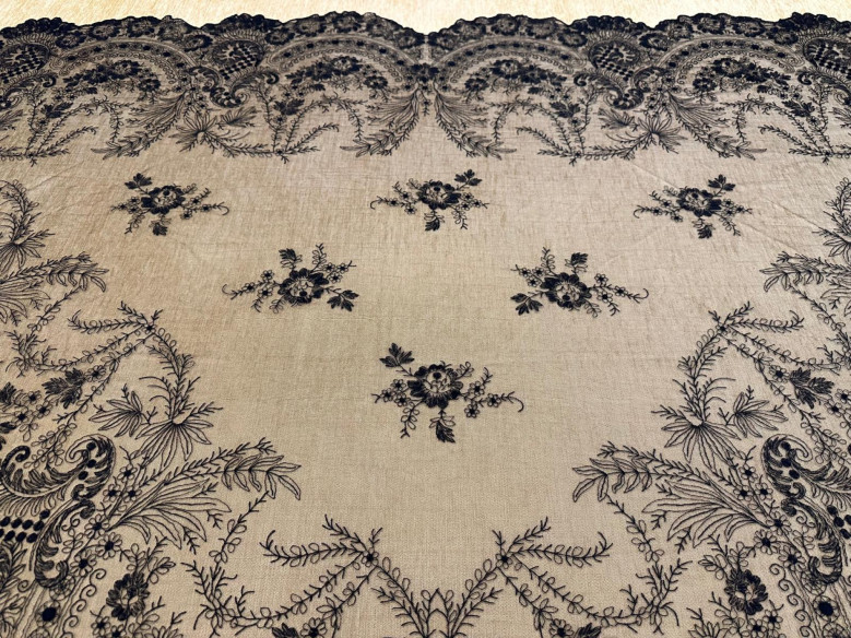 Mantilla máquina infanta 130*280