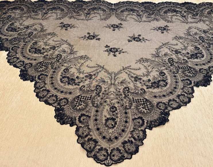 Mantilla máquina infanta 130*280
