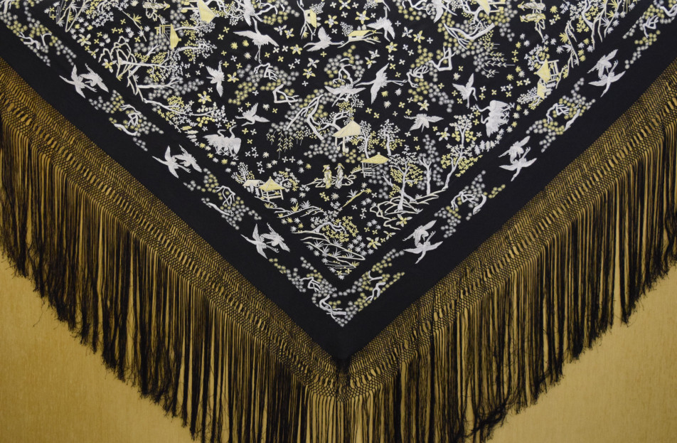 Mantón mano chinesco 140cm