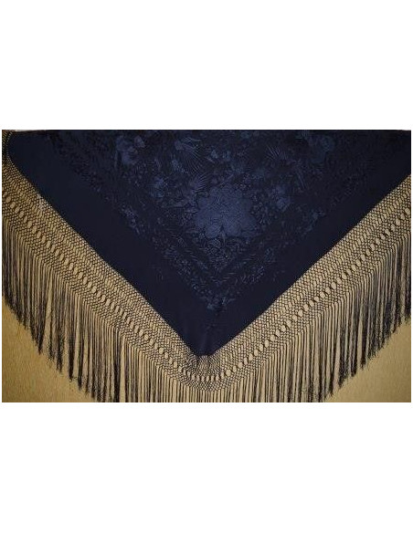 Mantón bordado a mano en seda 140 cm