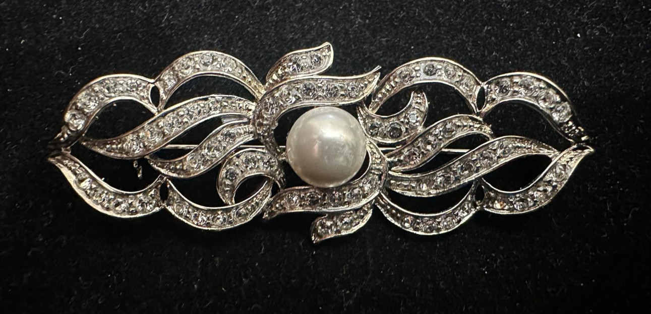 Broche rodio perla