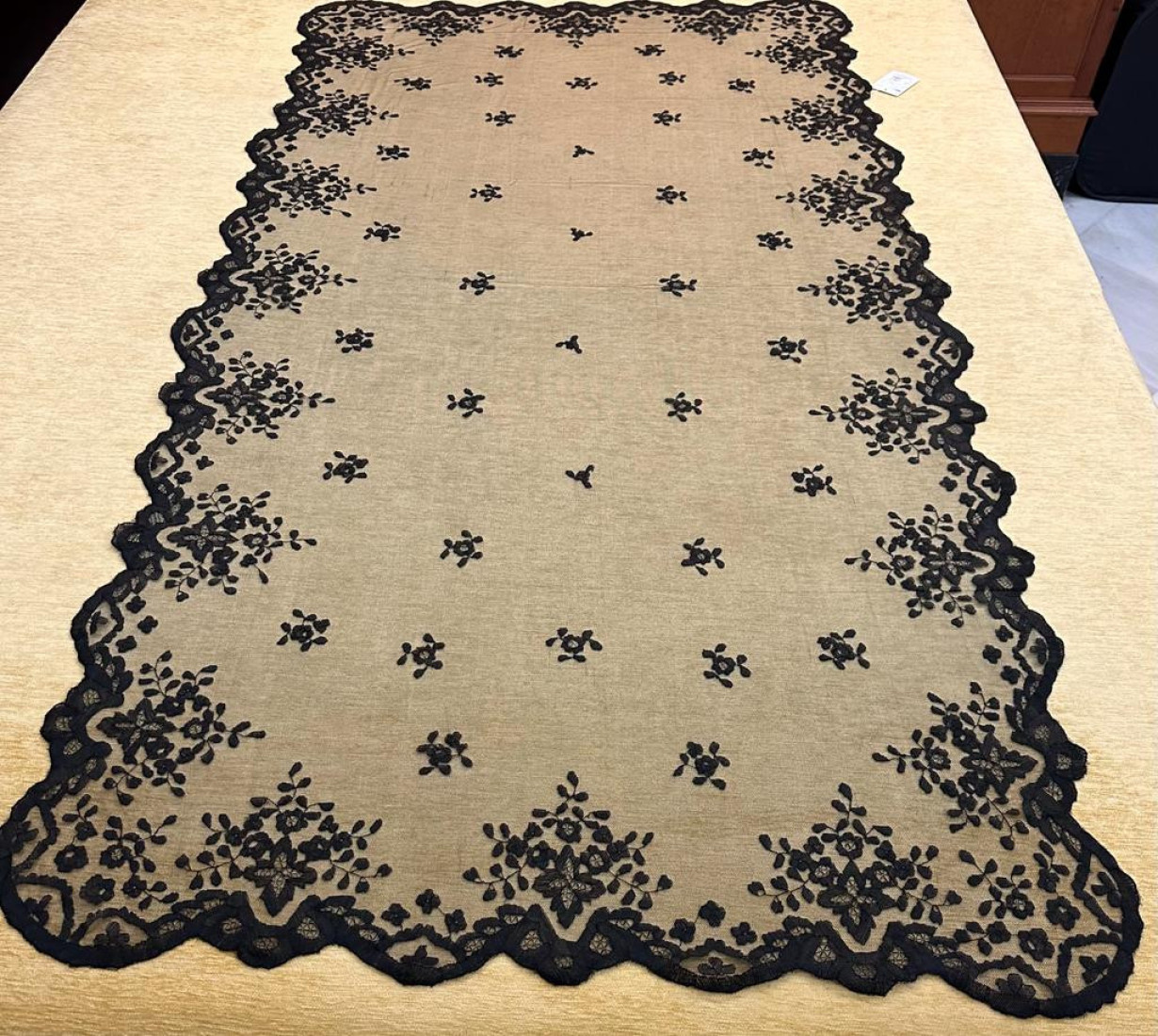 Mantilla mano 2*1