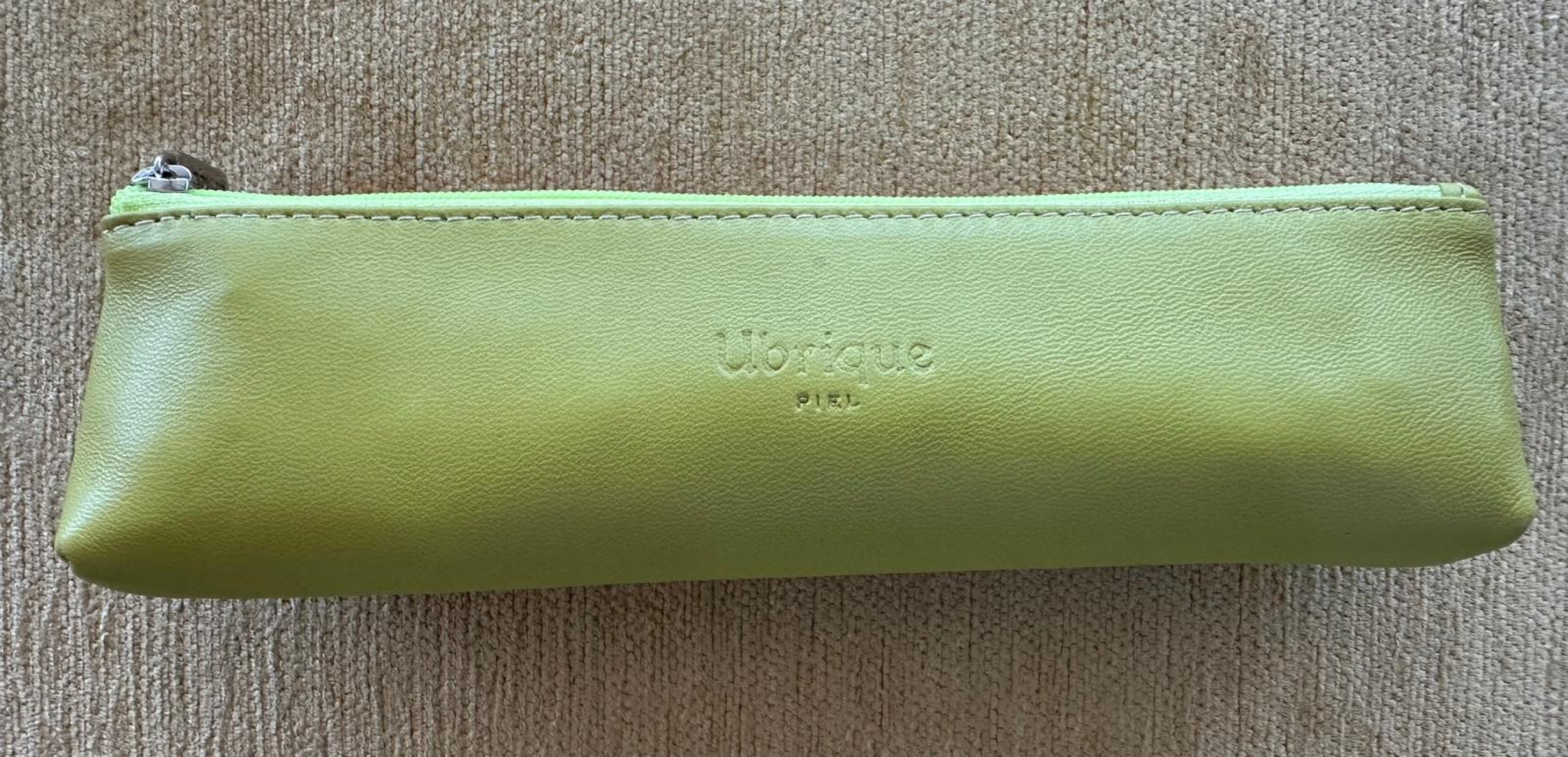 Funda abanico bolso piel Ubrique