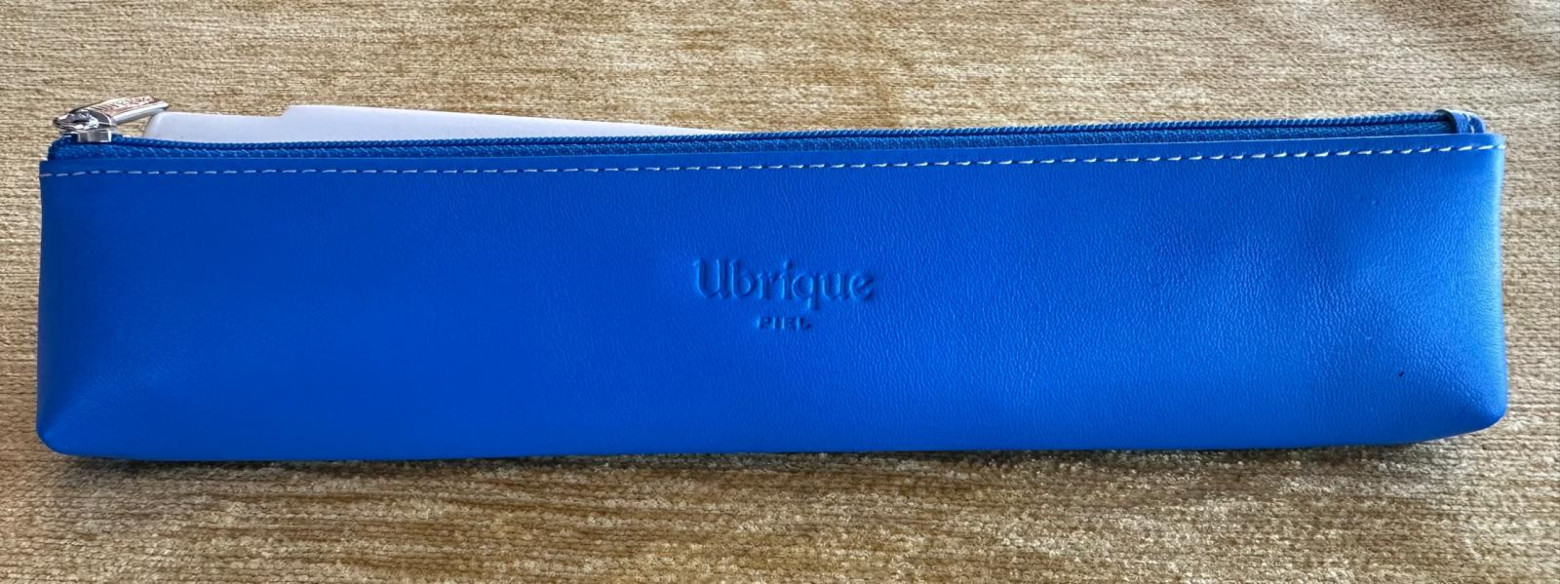 Funda abanico piel
