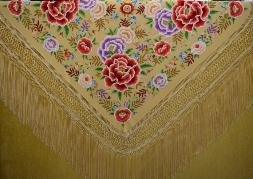 Mantón mano seda 140cm