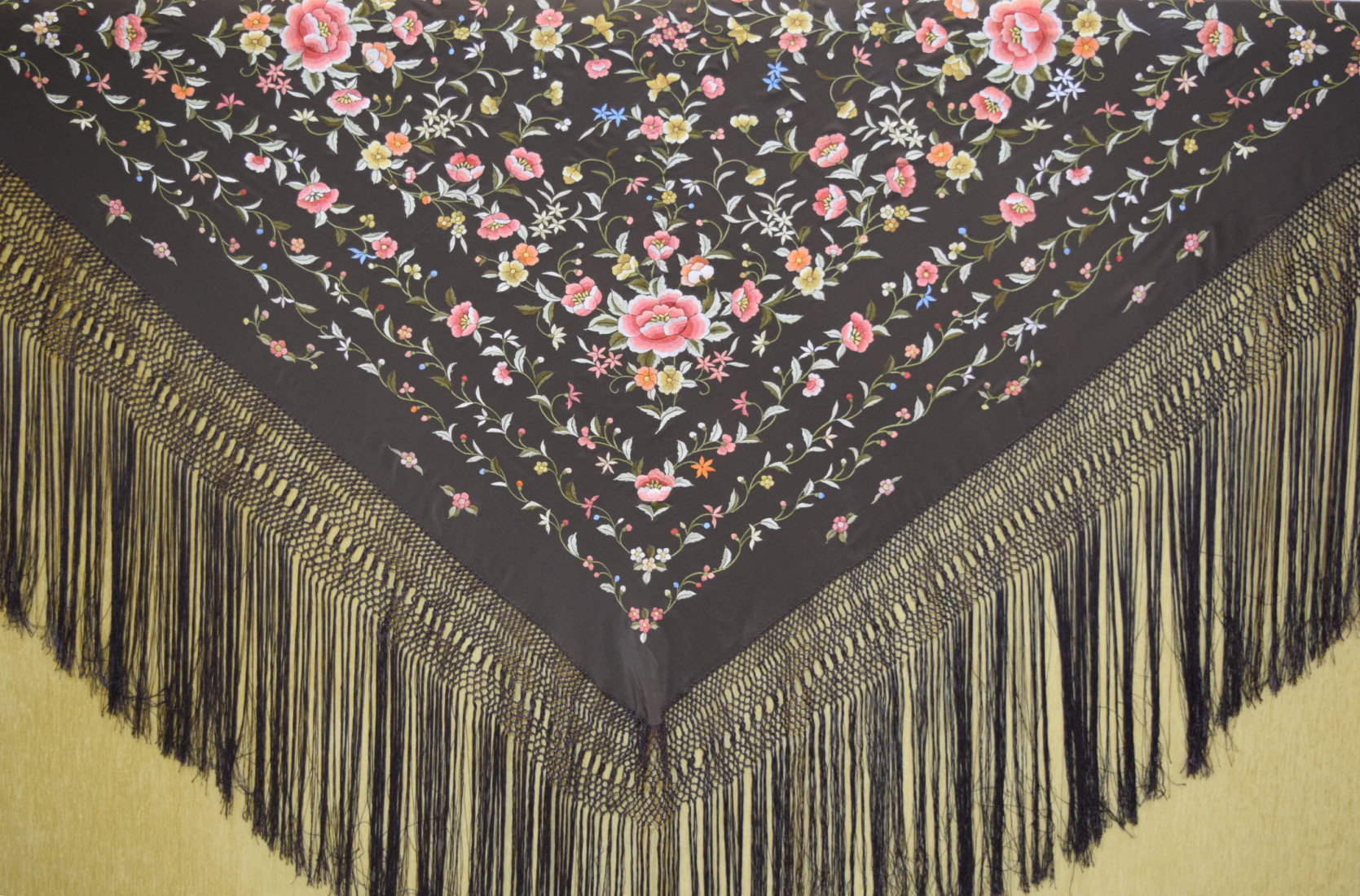 Mantón mano seda 140cm