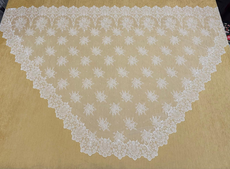 Mantilla máquina 3 picos 130*230