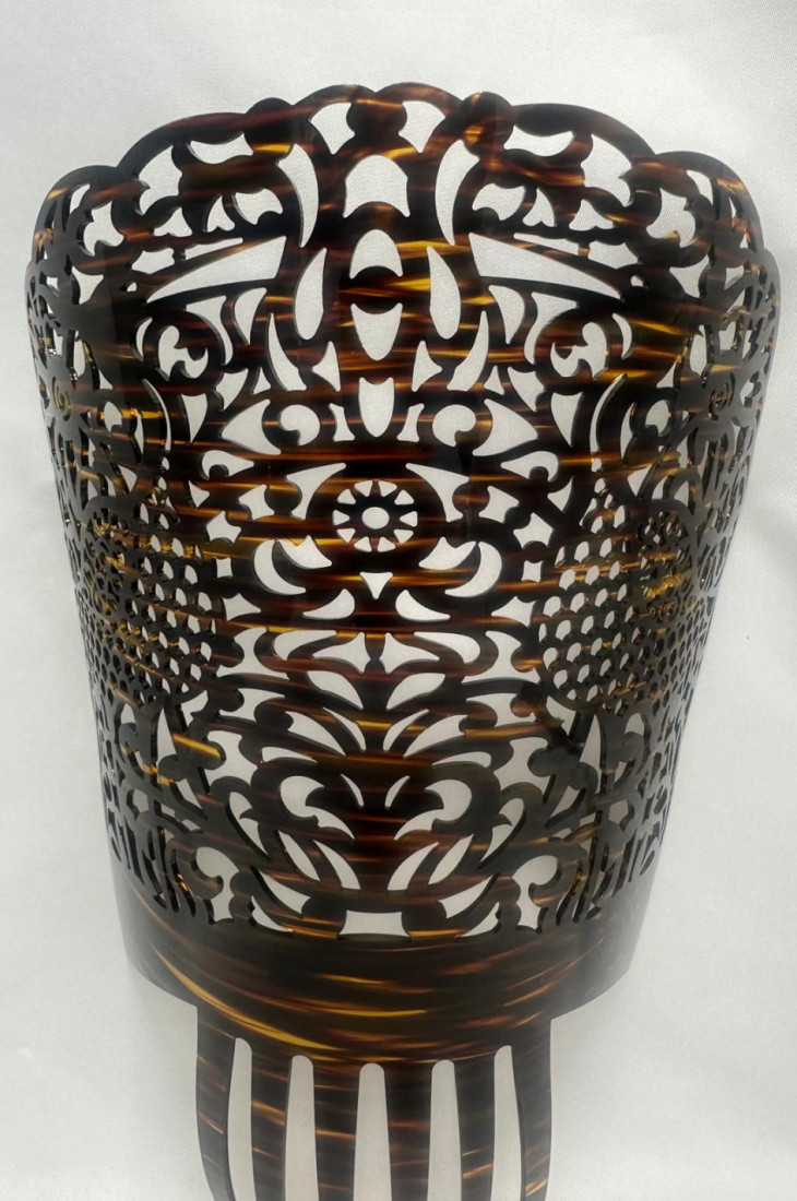 Peina mantilla concha 20cm
