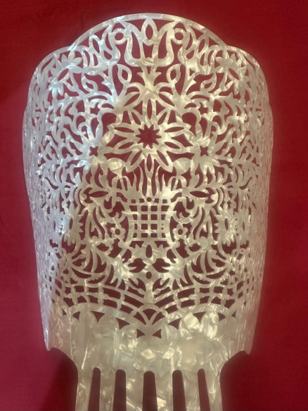 Peina mantilla nácar 20cm