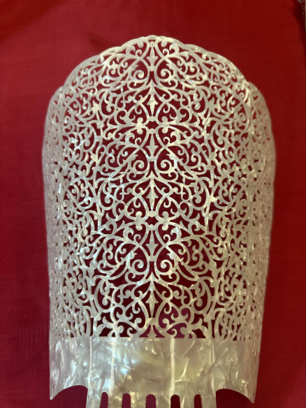 Peina mantilla nácar 22cm