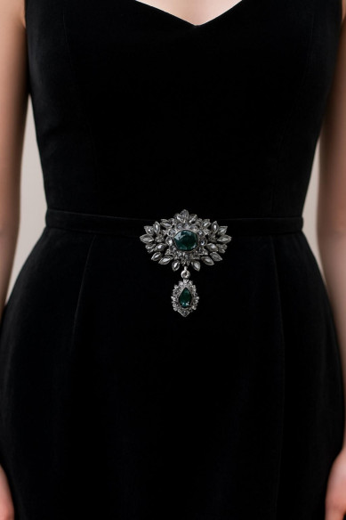 Broche esmeralda