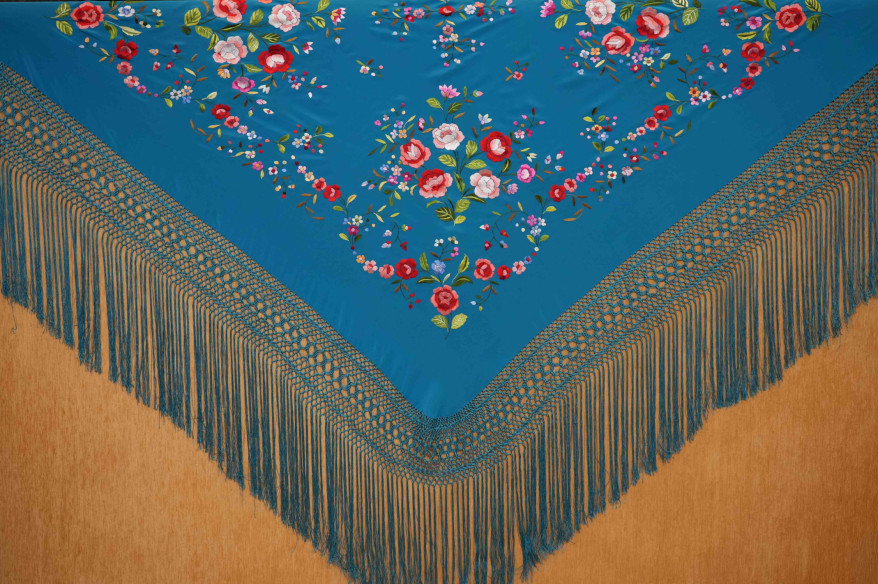 Mantón mano seda 140cm