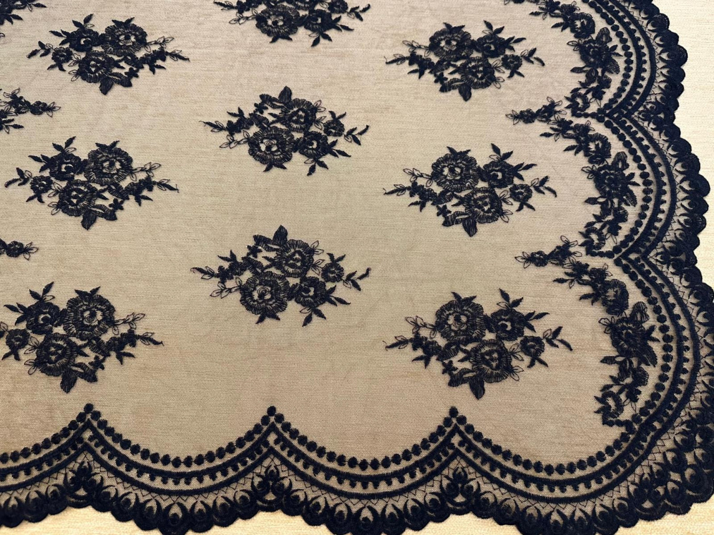 Mantilla echarpe 65*185